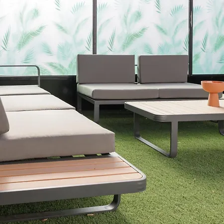 Ro's Lil San Juan Pensión 3*