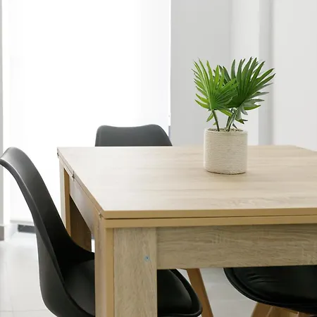 Ro's Lil San Juan Pensión