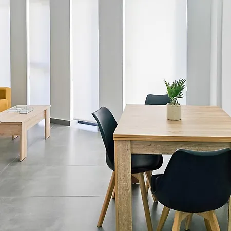 Ro's Lil San Juan Alicante