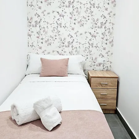 Ro's Lil San Juan 3* Alicante