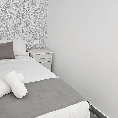 Ro's Lil San Juan Pensión