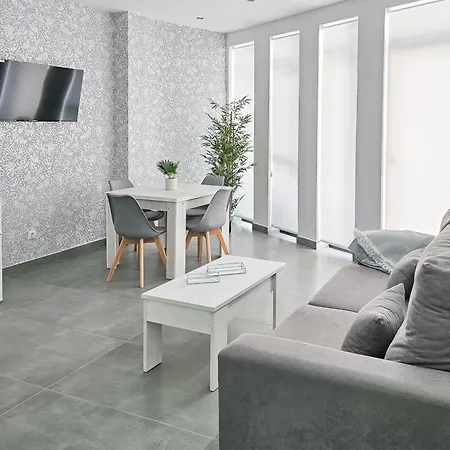 Ro's Lil San Juan Pensión Alicante