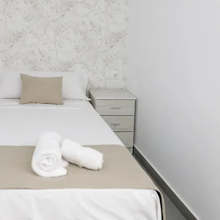 Ro's Lil San Juan Alicante