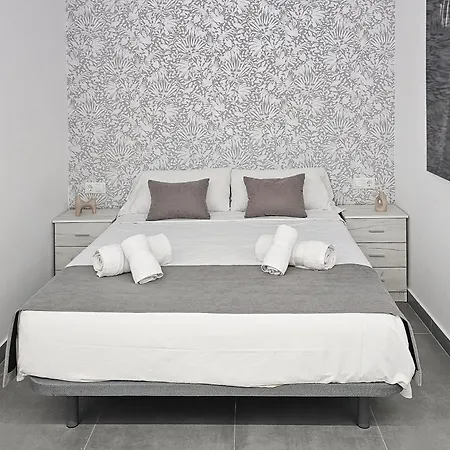 Ro's Lil San Juan 3* Alicante